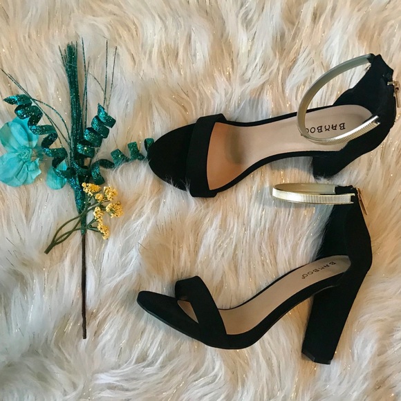 SOLD ‼️Gold Ankle strap heels ‼️ - Picture 4 of 5